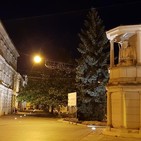 Vagabond Apartman Miskolc Esterno foto