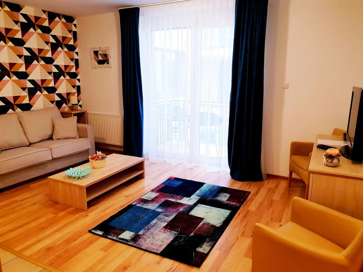 Vagabond Apartman Miskolc Esterno foto